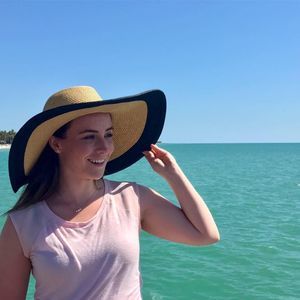 Meet your Posher, Alison